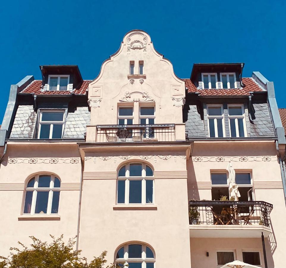 Apartment Jugendstil-altbauwohnung Mit Dachterrasse Direkt An Der Karlsaue